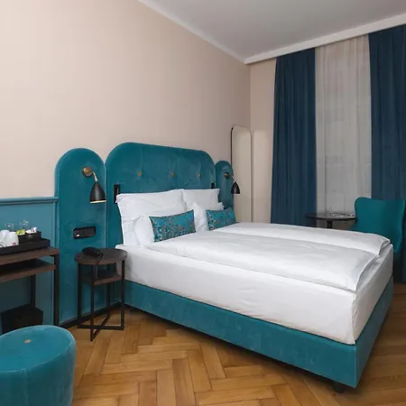 Hotel Stadt 4*