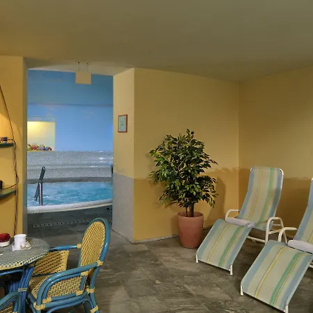 Stadt Citta 4*